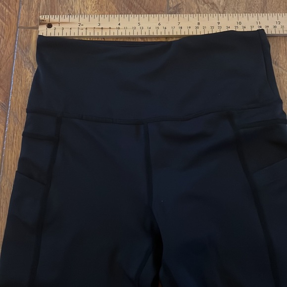 Zyia Active Black Leggings Pockets 2 - Picture 8 of 11